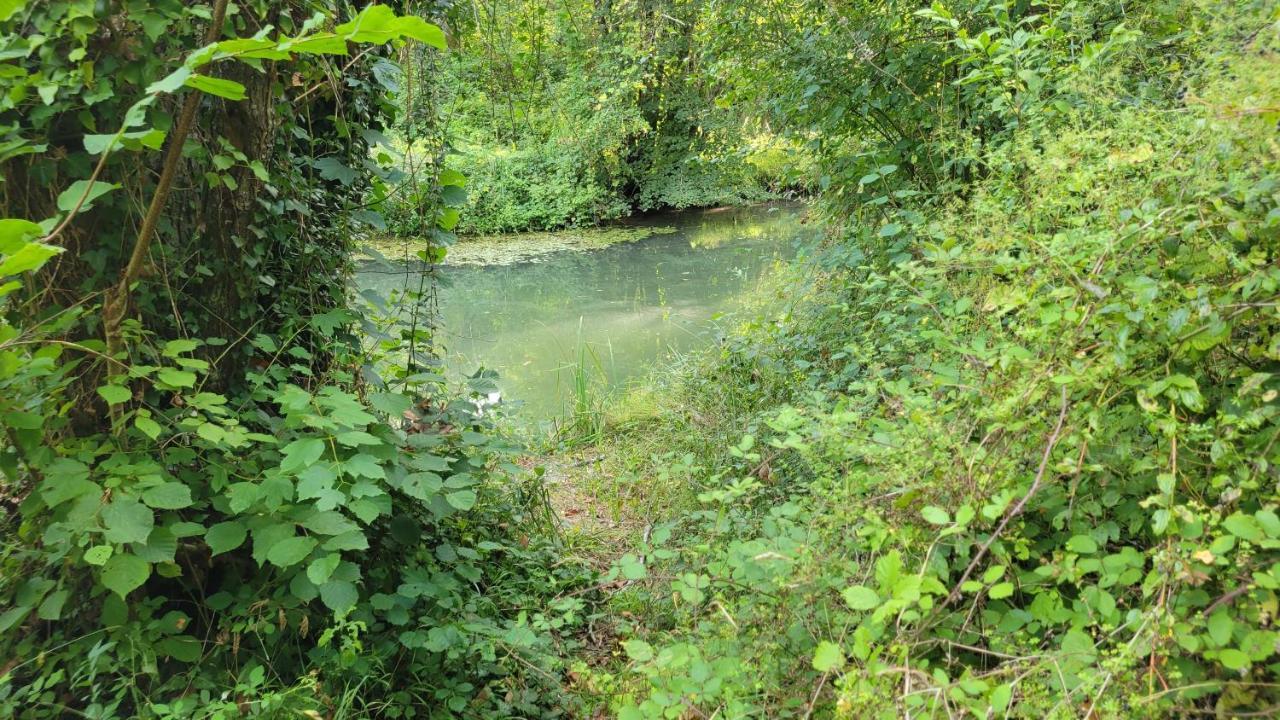 La Cabane Du Pecheur Edon Exterior foto